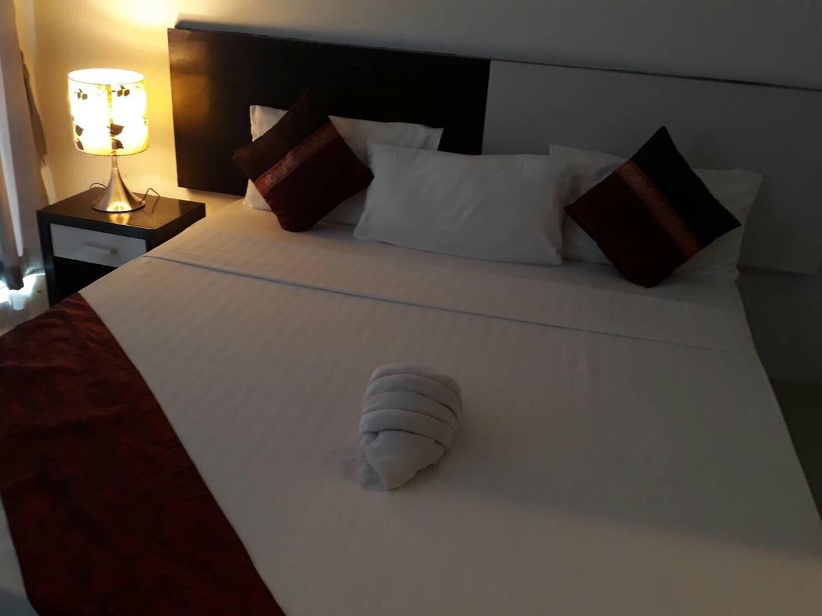 เดอะ เรสซิเดนซ์ ปราจีนบุรี Hotel ภายนอก รูปภาพ